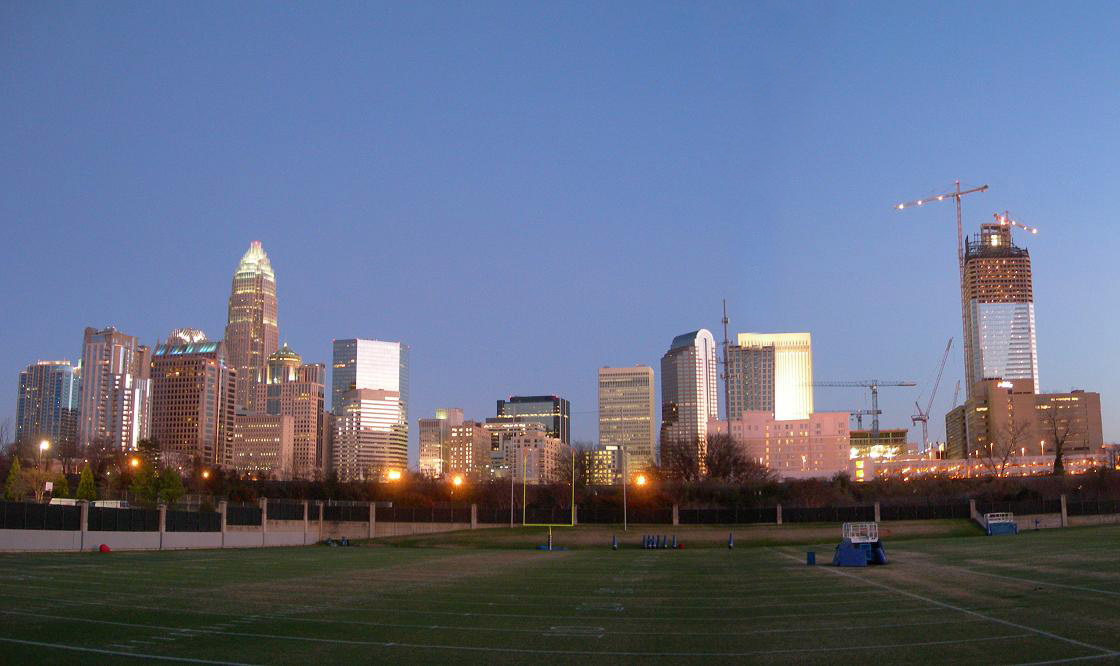 Charlotte skyline, representing CSWE-accredited BSW programs in North Carolina