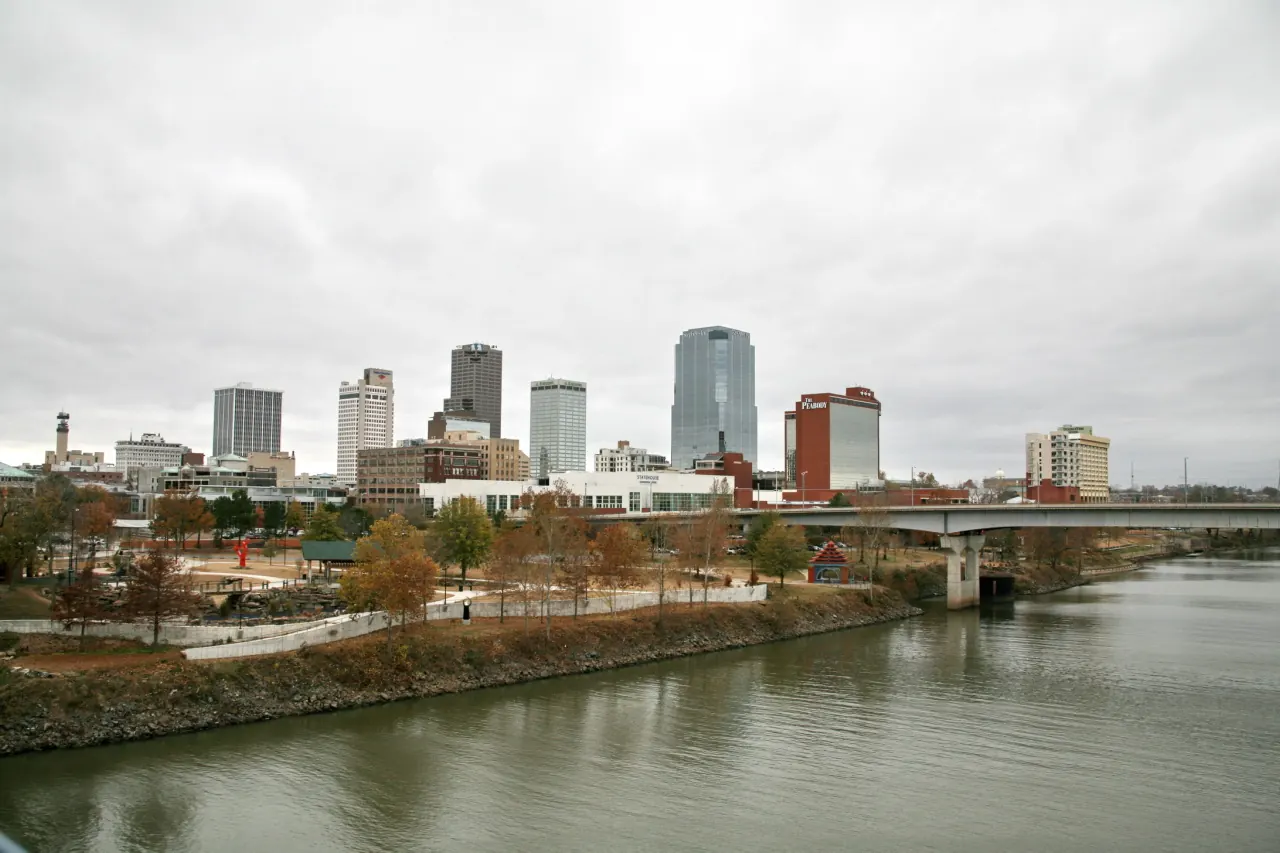 Downtown Little Rock, representing CSWE-accredited BSW programs in Arkansas
