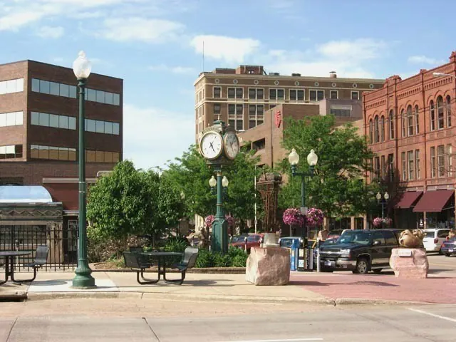 Downtown Sioux Falls, representing CSWE-accredited BSW programs in South Dakota