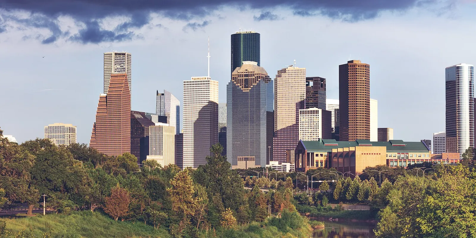 Downtown Houston skyline, representing CSWE-accredited BSW programs in Texas
