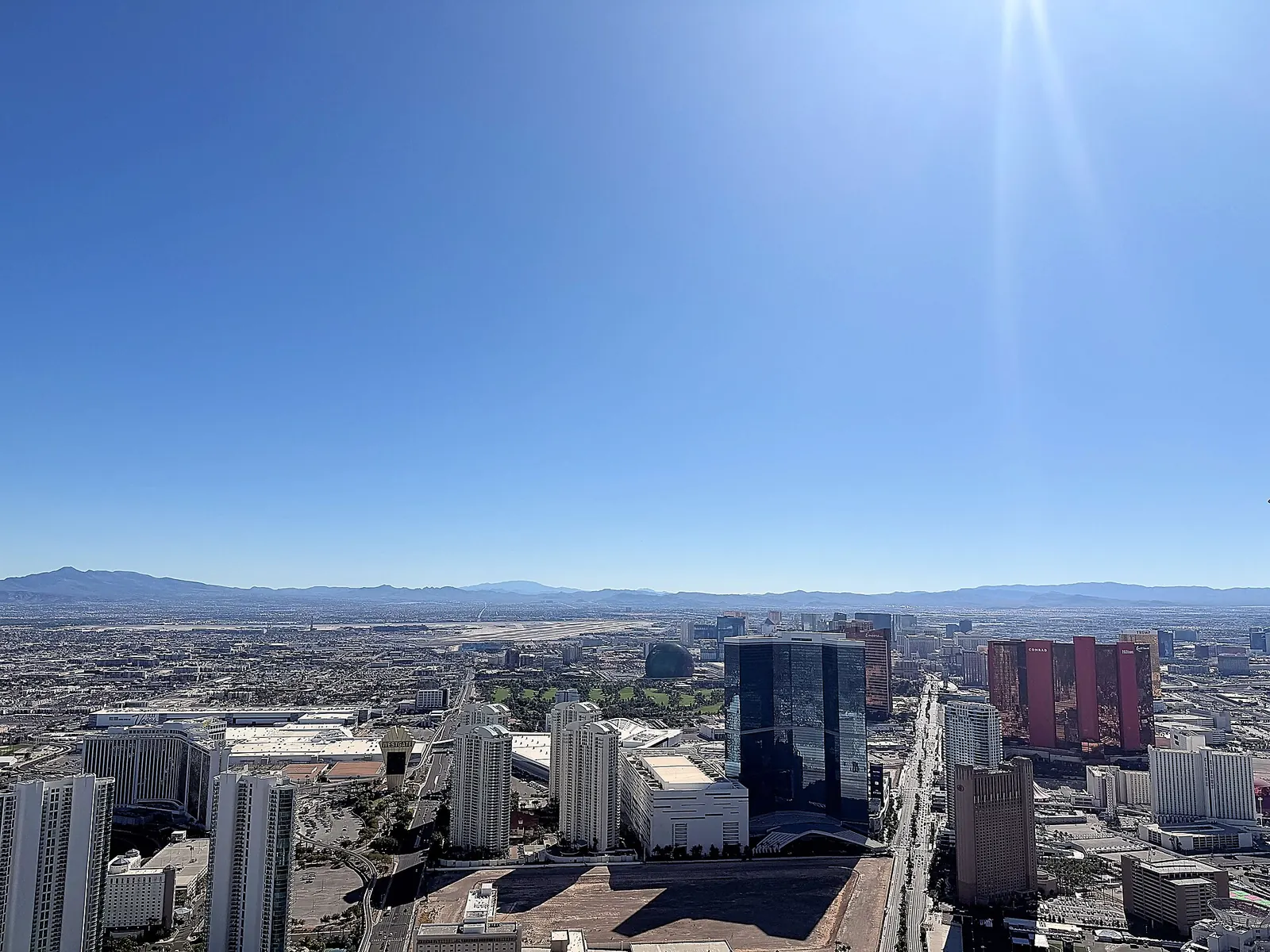 Las Vegas skyline, representing CSWE-accredited BSW programs in Nevada