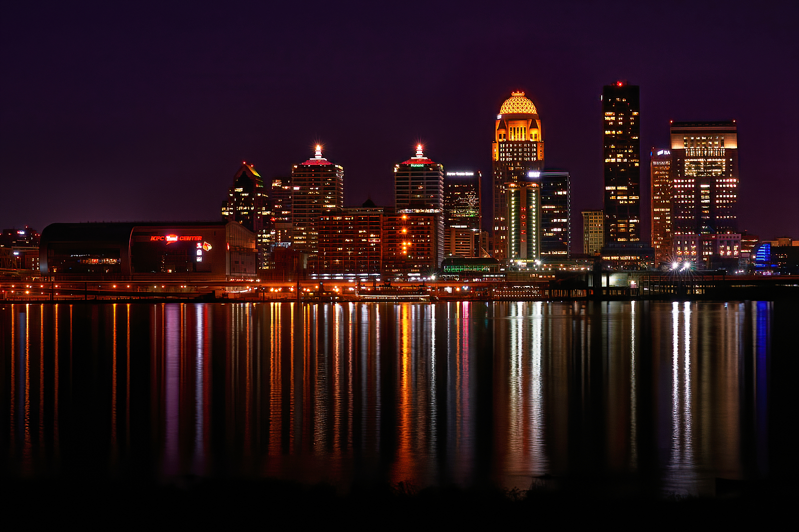 Louisville skyline, representing CSWE-accredited BSW programs in Kentucky