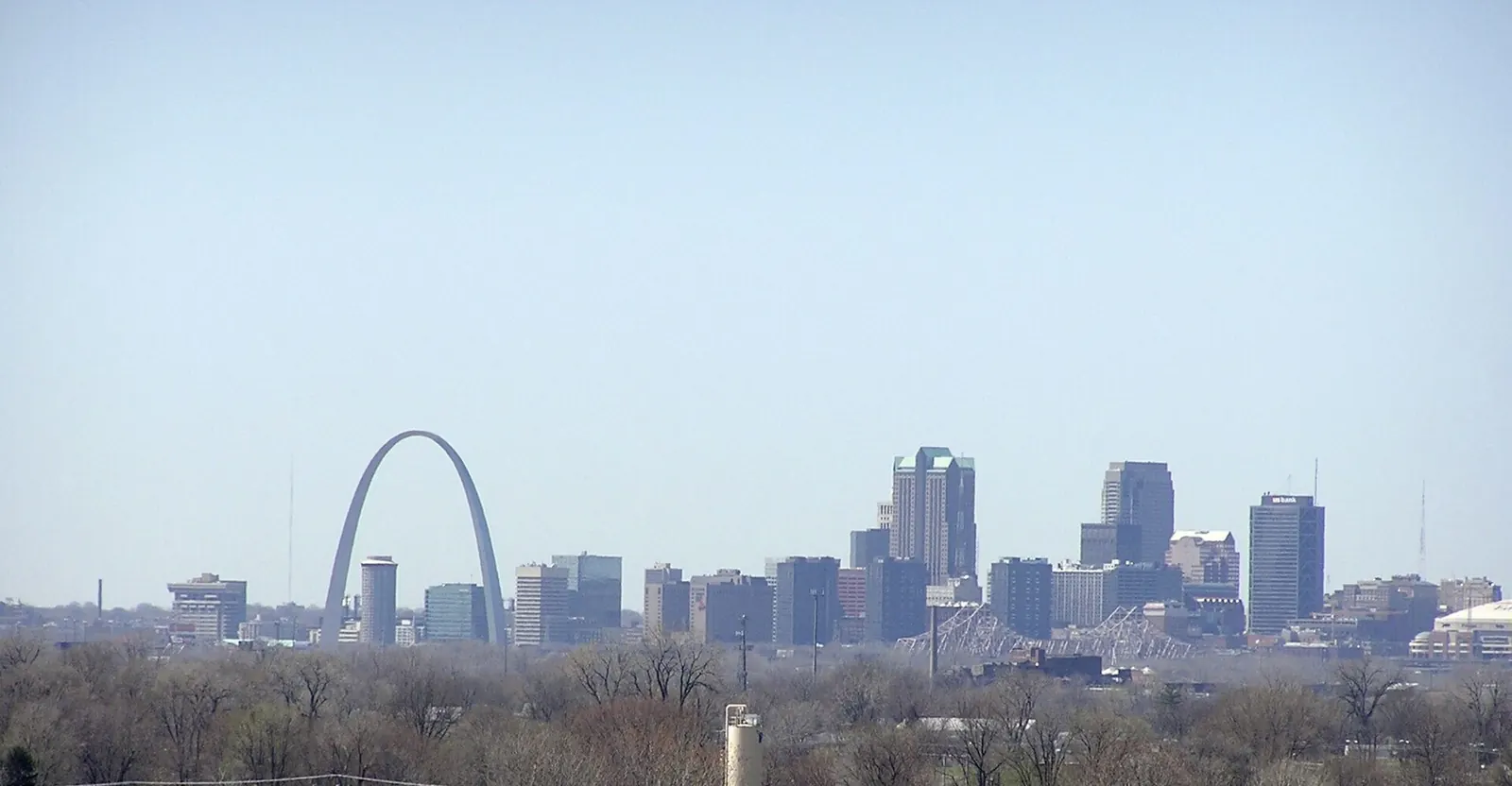 St. Louis skyline, representing CSWE-accredited BSW programs in Missouri